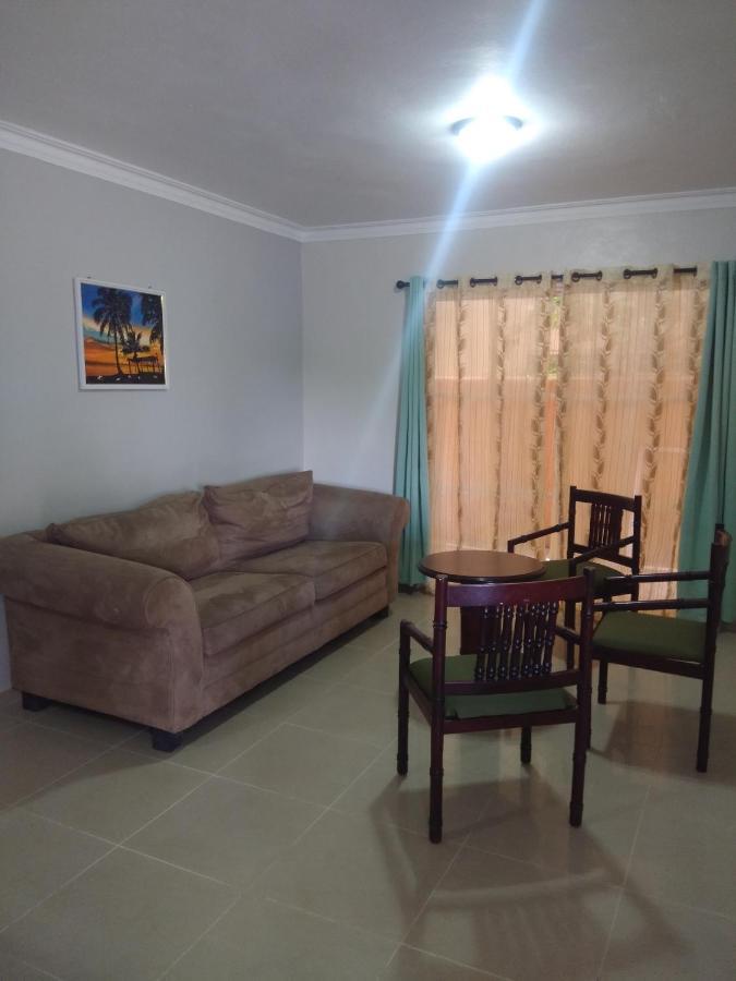 M & L Shared Apartment Punta Cana Eksteriør billede